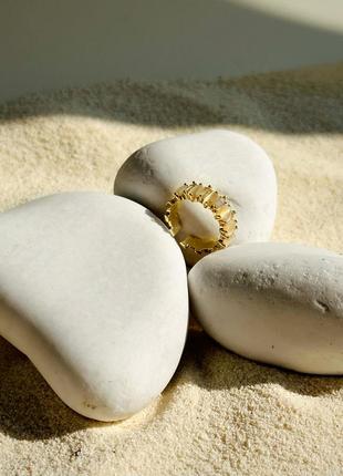 Каблочка с опалом