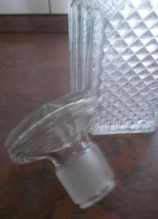 Штоф для спиртних напоїв