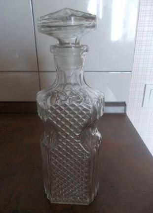 Штоф для спиртних напоїв