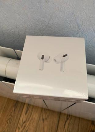 Оригінальні нові apple airpods pro!1 фото