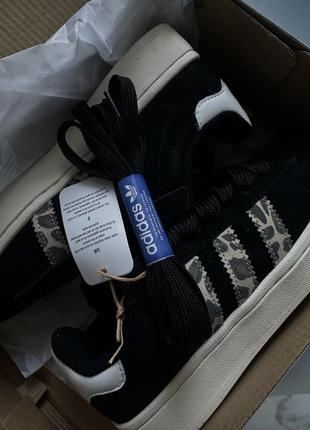 Кроссовки adidas