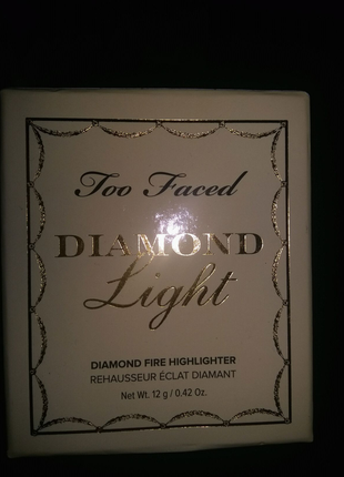 Too faced diamond light highlighter