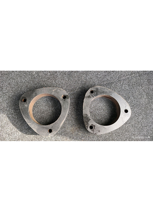 Текстолитовые  проставки subaru forester задние