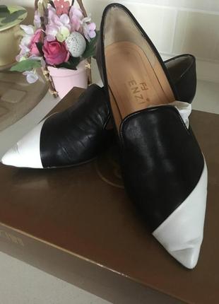 Балетки, лоуфери fenzi італія