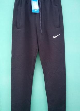 Штаны спортивные новые