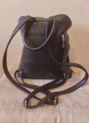 Чорний шкіряний рюкзак. жіночі рюкзаки. стильна сумка.3 фото