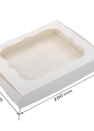 Коробка з віконцем 15х20х3 см