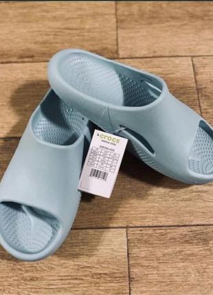 Продам шльопанці для пляжу crocs5 фото