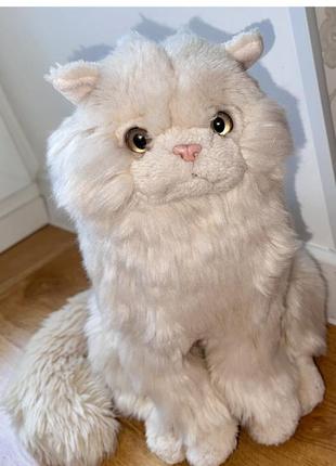 Мягкие игрушки. интерьерный кот