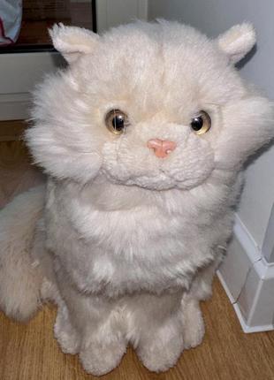 Мягкие игрушки. интерьерный кот