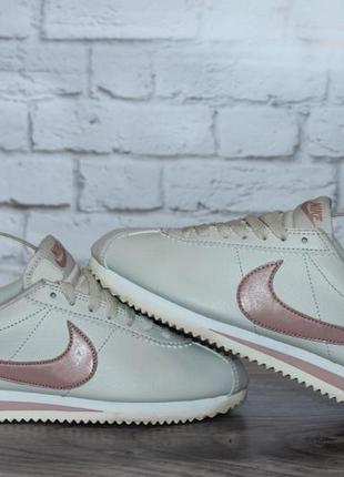 Кроссовки nike cortez