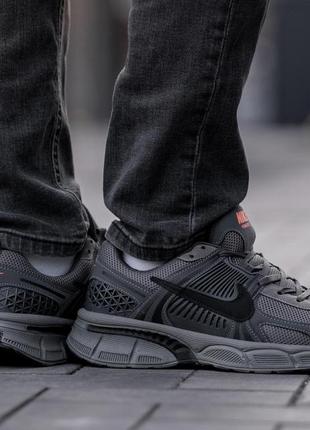 Nike zoom vomero 5 dark grey6 фото