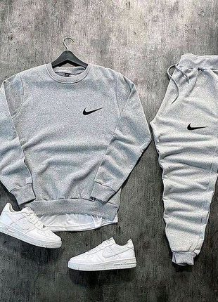 Спортивный костюм nike1 фото