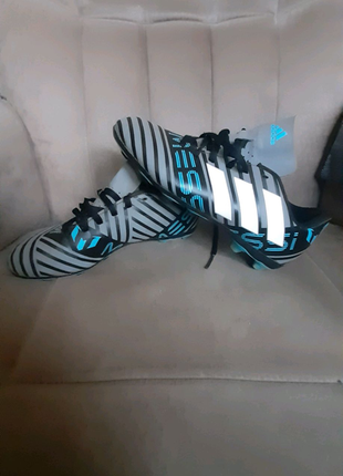 Бутсы adidas, messi, nemesis