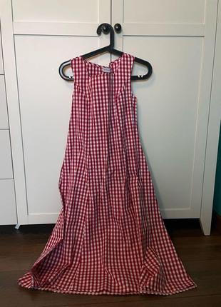 Сукня в клітинку червоно-біла3 фото