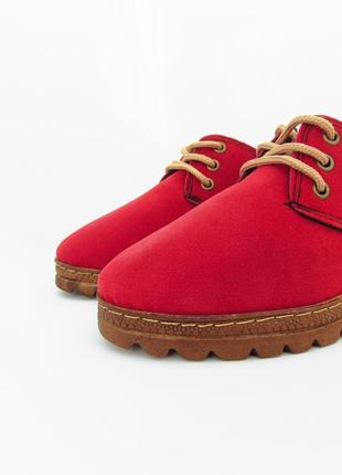 Красные женские дерби, туфли, оксфорды, ботинки.9 фото