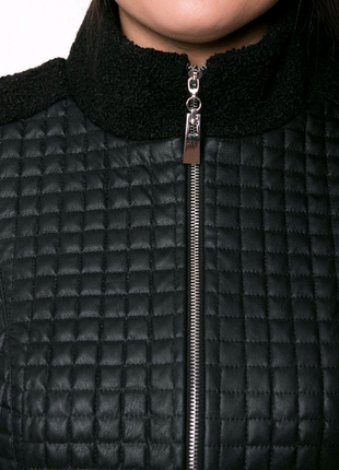 Пальто з стьобаною штучної шкіри (квадрат) лусія чорне 11025 фото