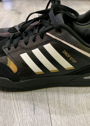 Adidas кросівки, оригінальні шквряні