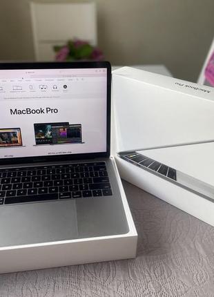 Apple macbook pro 13.3 2017 touchbar 3.1ghz i5 8/256 обмін iphone