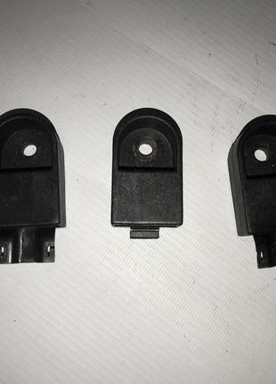 Кріплення торпедо опель омега б opel omega b