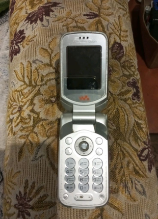 Продам телефон sony ericsson