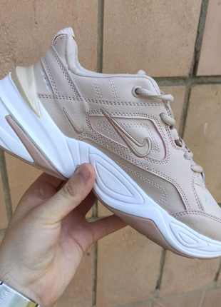 Nike m2k