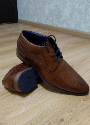 Шикарные кожаные мужские туфли bugatti | 41 - размер