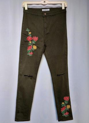 Суперцена. стильные стрейчевые джинсы, вышивка. новые, р-ры 40-46