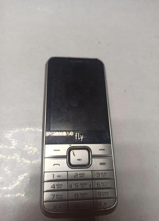 Телефон fly ds133 ( лот 9 - 109 )