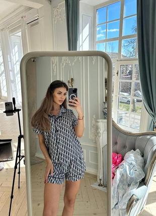 Шовкова піжама dior . шовкова піжама сорочка та шорти