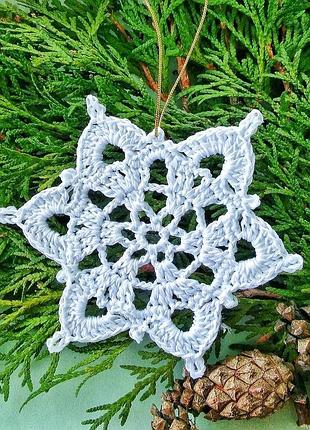 Вязаные снежинки