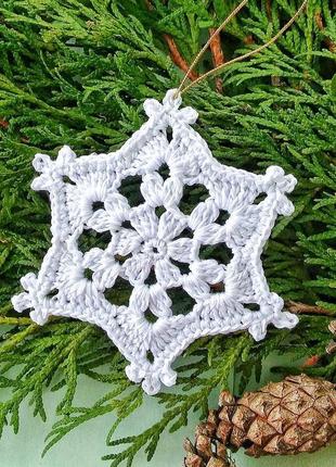 Вязаные снежинки