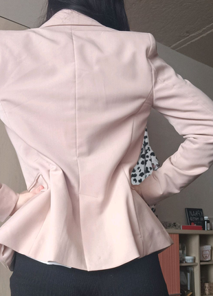 Піджак блідо-рожевий брючний, класика xs, s6 фото
