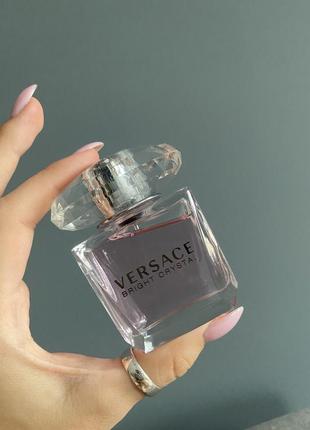 Versace bright crystal парфуми