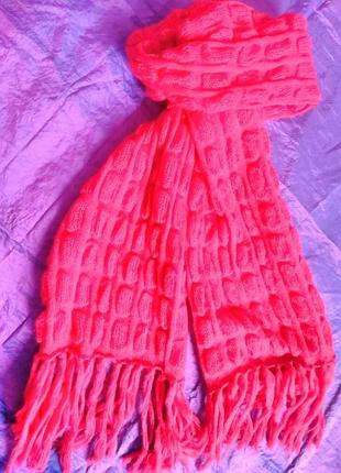 Красивий,м'який шарф.