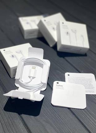 Нові earpods lightning apple (mmtn2zm/a) дешевше ніж у сусідів)