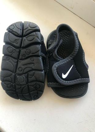 Босоніжки nike1 фото