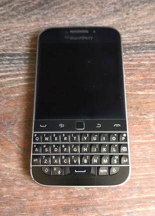 Продам телефон blackberry classic