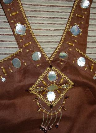 Платье сарафан с натуральными украшениями, размер м