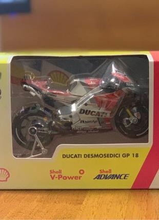 Коллекнионный мотоцикл ducati desmosedici gp18 (shell)