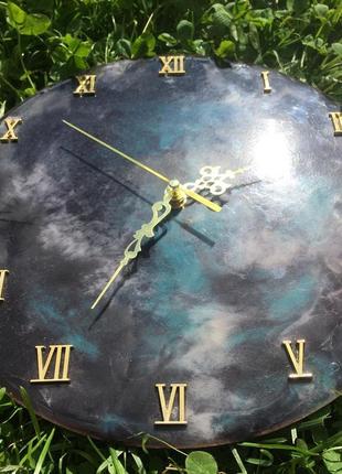 Авторські годинник з епоксидної смоли в стилі art resin