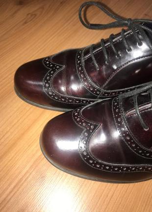 Оригинальные кожаные женские туфли clarks 37р.4 фото