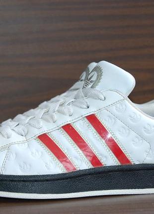 Кроссовки adidas р.40 original indonesia