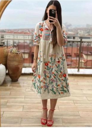Платье с цветочной вышивкой "лесная малька"1 фото