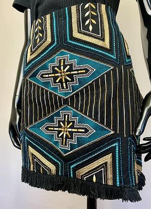 Міні спідничка з вишивкою