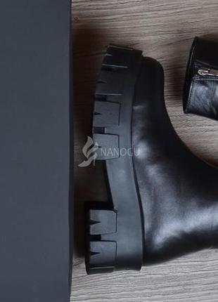 Ботинки женские кожаные prada прада на платформе черные демисезонные3 фото