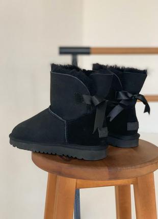 Жіночі чорні угги с бантом, ugg bailey black3 фото