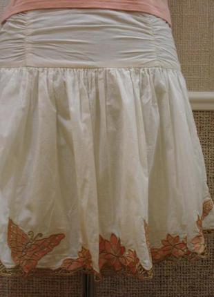 Літня спідниця дзвін з вишитим принтом