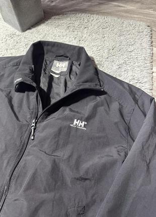 Оригинальная, спортивная куртка от всеми известного бренда “helly hansen”3 фото