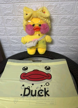 Мягкая игрушка желтая утка лалафанфан lalafanfan в одежде и очках2 фото